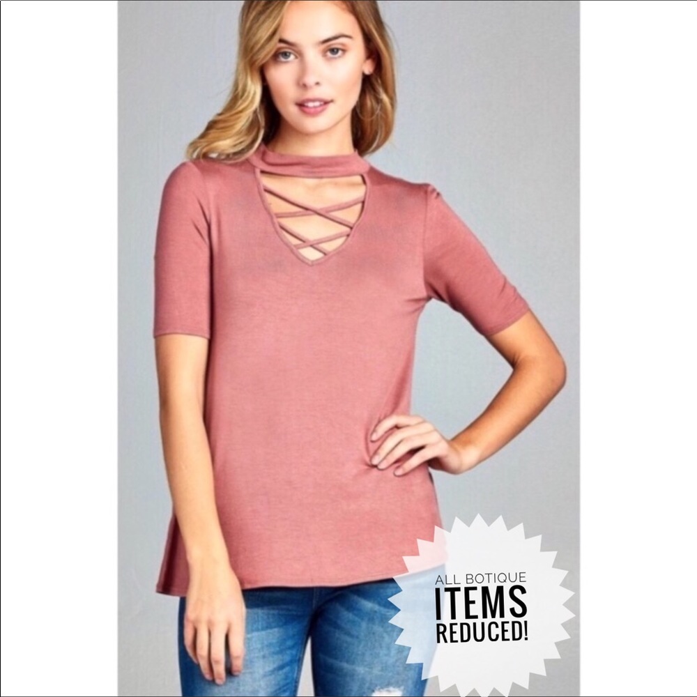 1 LEFT ❗️🎉HP🎉Choker crisscrossed tunic top - Picture 3 of 4
